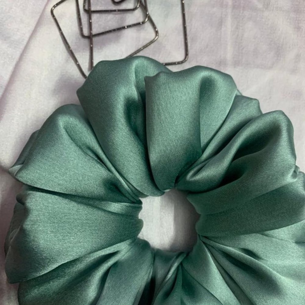 BRAND NEW 100% Mulberry Silk Scrunchies Set Gift for her